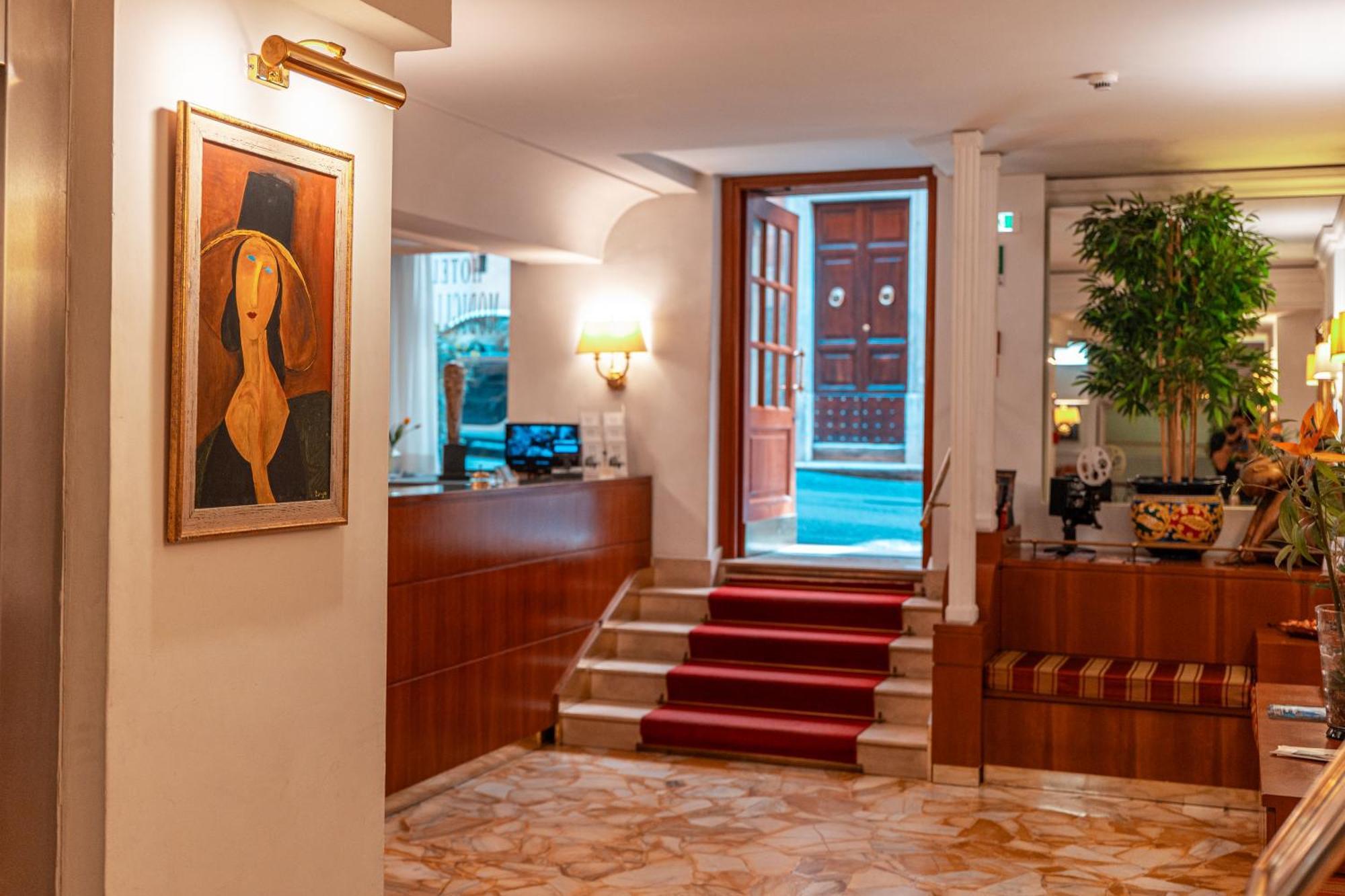 Hotel Modigliani — Photos 1